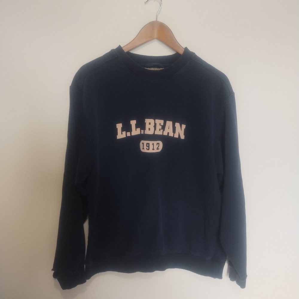 Vintage LL Bean Crewneck Sweatshirt Mens M Navy Blue Thrashed Spellout Y2K